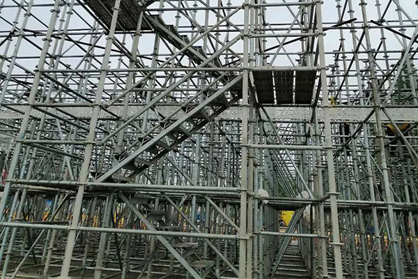 沈陽腳手架安裝：確保施工安全，提高工作效率