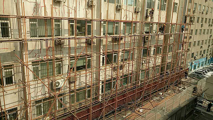 十三緯路綜合樓外墻改造工程(圖1)